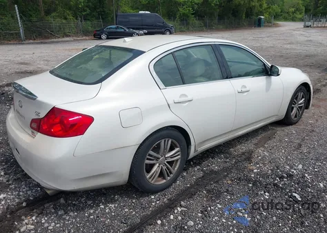 2011 Infiniti G25 Journey z USA, uszkodzony, nr VIN JN1DV6AP3BM603945